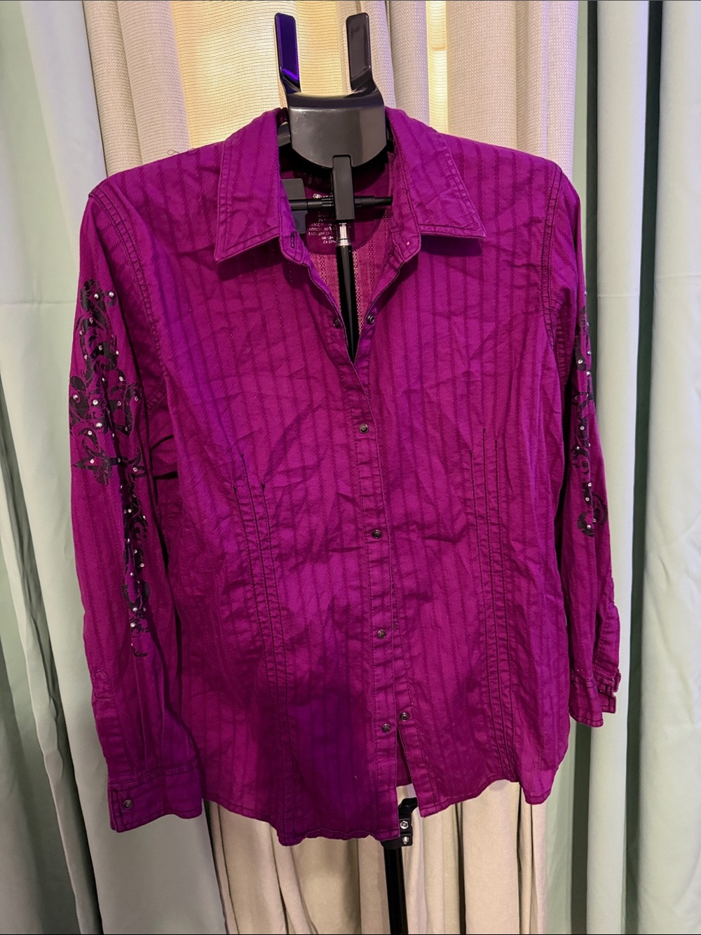 Wrangler Magenta Embellished Button-Front Shirt